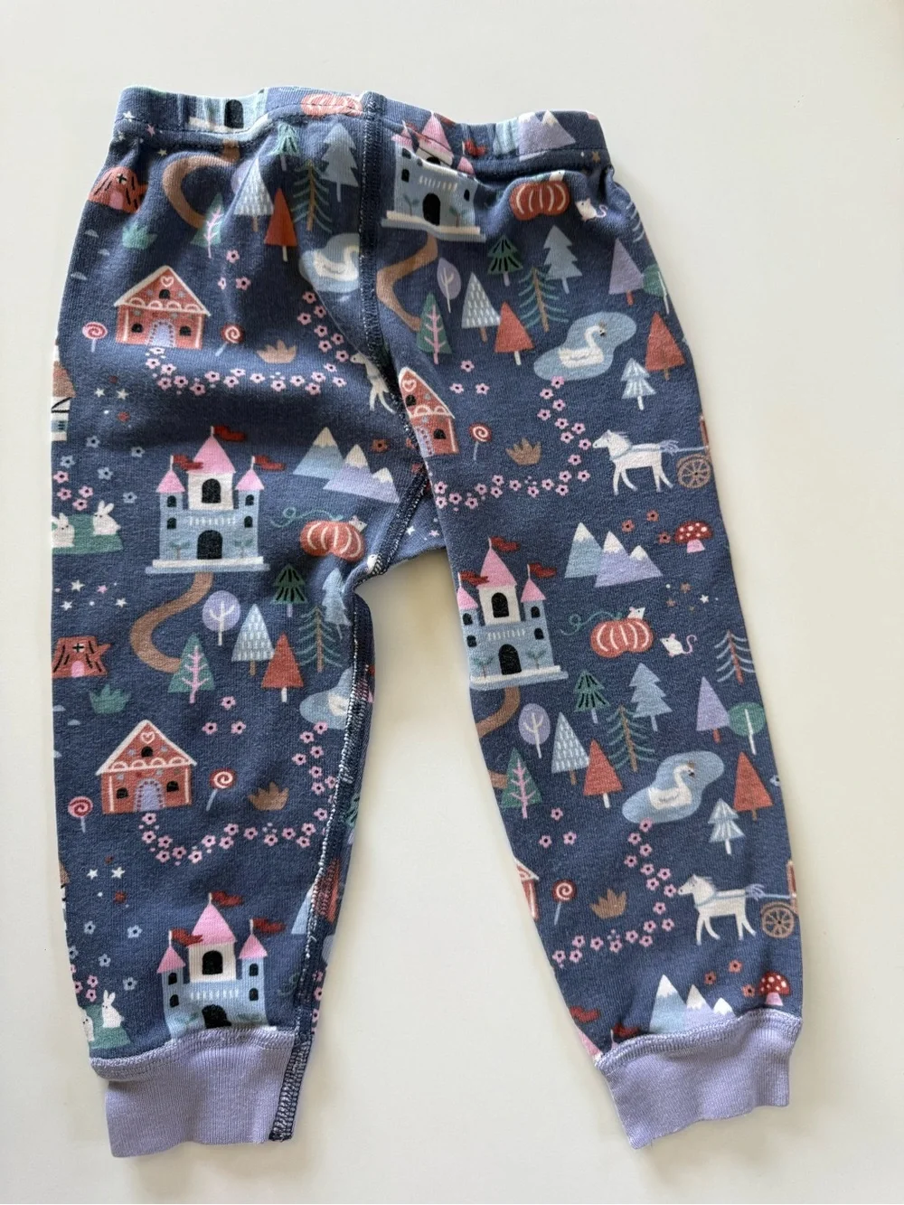 Hanna Andersson 2T Kids Fairytale Print Long Sleeve set- top and bottom